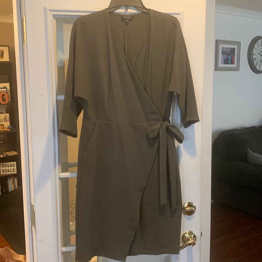 TopShop Wrap Dress💝